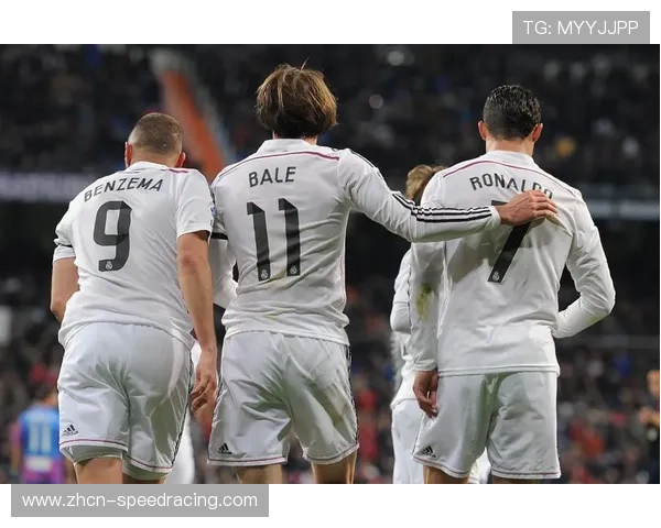 战术变阵激活核心！解析阿韦洛亚右路三人换位如何盘活皇马进攻